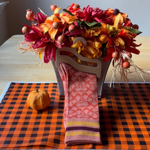 🍁🍂🍁 COACH SIGNATURE CALF SOCKS 🍁🍂🍁 NWT 🍁🍂🍁 - Picture 6 of 16